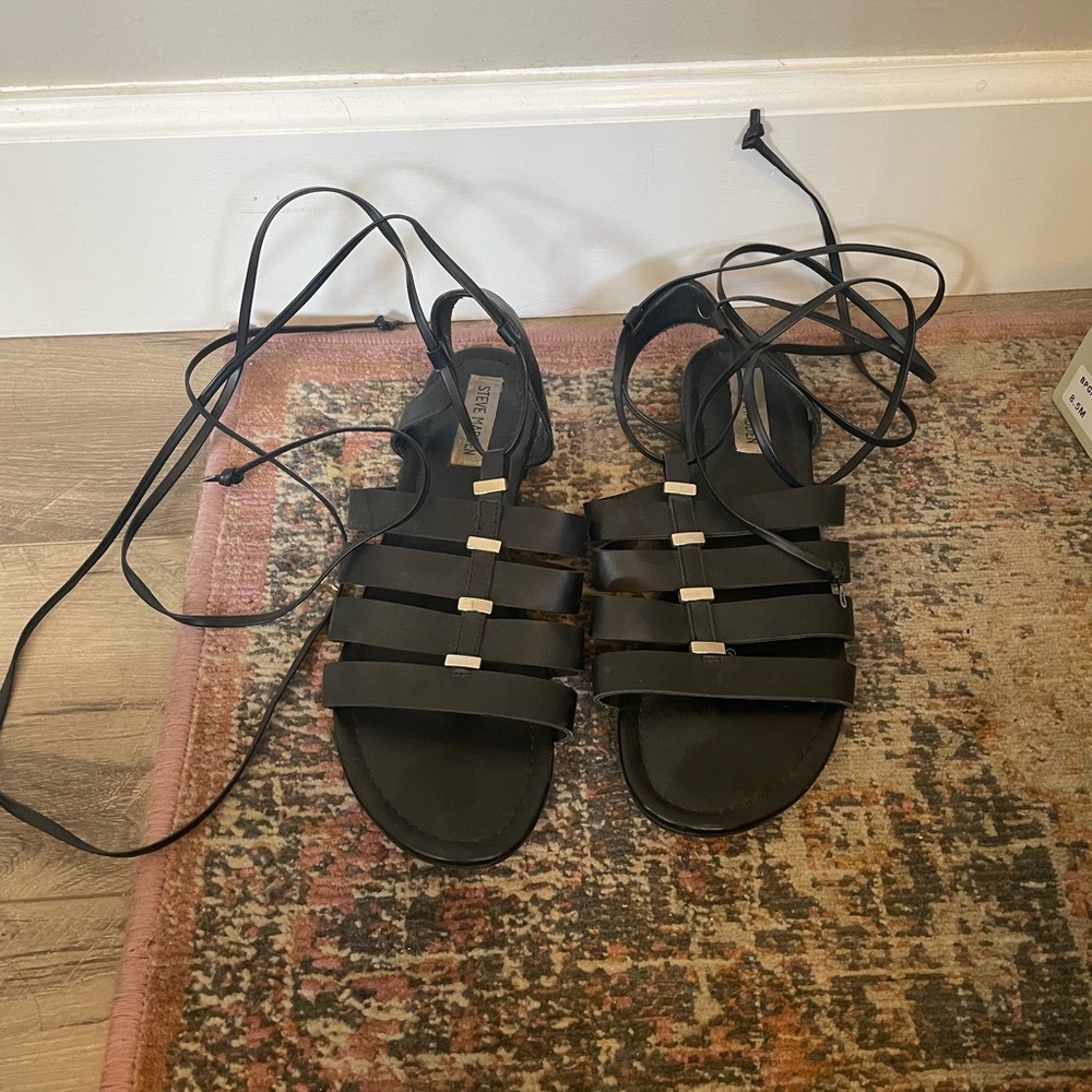 Steve Madden leather lace up sandal
